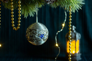 christmas tree decorations