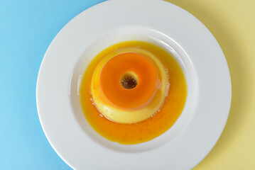 Pudding on a minimalist table setting