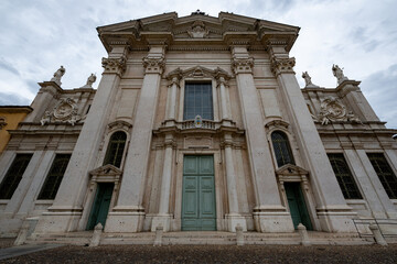 Cattedrale di San Pietro facade - Mantua, Italy