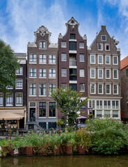 Architektur , Sehenswürdigkeiten und Touristenattraktionen in der Altstadt von Amsterdam, Niederlande, Holland