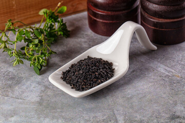 Black raw dry sesame seeds