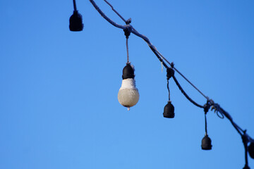Frozen power line and lighting bulb