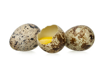 Obraz premium Quail eggs isolated on white background
