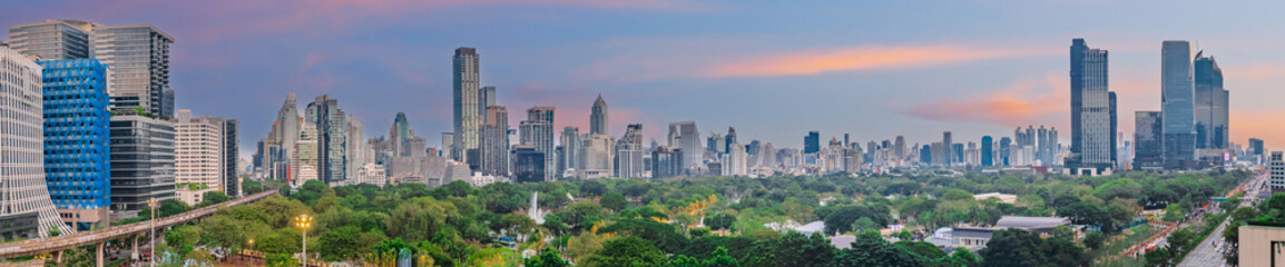Obraz premium 14 December 2025 View of Lumphini Lumpini Park at Si Lom Silom taken from Central Park Mall in BKK Bangkok Thai Thailand 