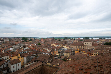 Obraz premium Rooftop View over Historic Center and Lago Superiore - Mantua, Italy