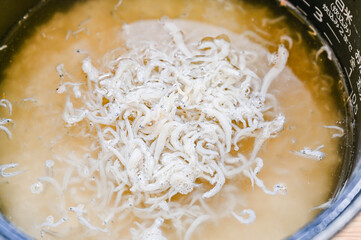 炊飯器で作るしらすの炊き込みご飯
