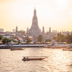 tourist attractions in the city park of Bangkok City, 
The most beautiful Viewpoint Wat Arun,Buddhist temple in Bangkok, Thailand 