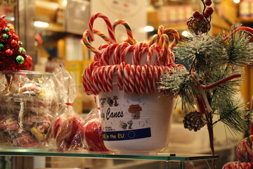 christmas tree decorations