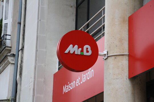 Mr Bricolage sign text and brand logo on wall facade entrance store building shop French retail chain home improvement diy do-it-yourself goods