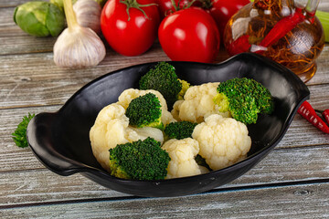 Vegan cuisine Steamed cauliflower and broccoli cabbage