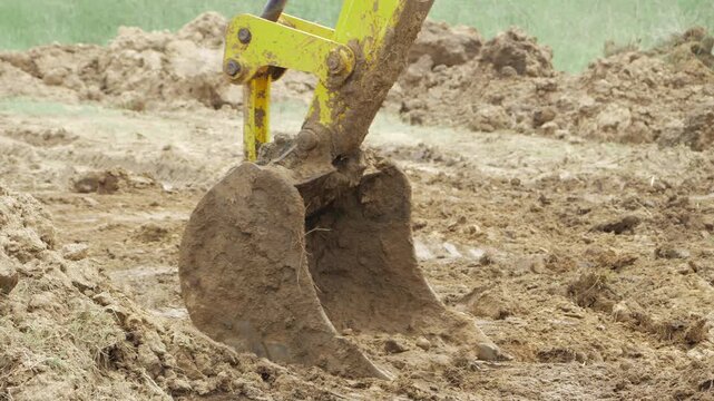 Unleashing the Power - The JCB Crane in Action