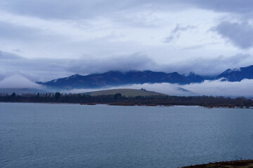 Mestská pláž Liptovský Mikuláš Słowacja - widok na Tatry © rob