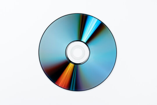 白背景にデータ保存に使用される光学ディスク媒体