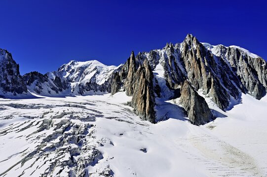 View of the mountains from the T&eacute;l&eacute;cabine Panorama Railway, La Tour Ronde, Mont Blanc, Le Mont Blanc du Tacul, in the foreground the glacier du G&eacute;ant, Chamonix-Mont-Blanc, Haute-Savoie, France
