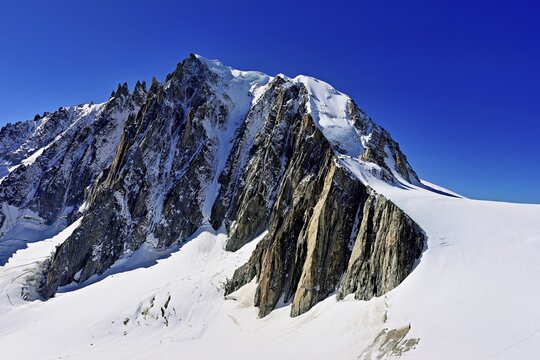 View from the T&eacute;l&eacute;cabine Panorama Railway of the Mont Blanc du Tacul mountain, in the foreground the glacier du G&eacute;ant, Chamonix-Mont-Blanc, Haute-Savoie, France