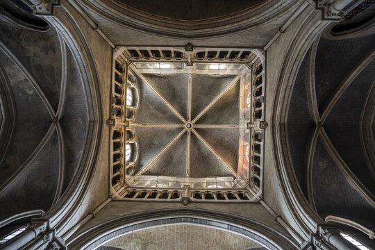 Ceiling, Notre-Dame Cathedral, former episcopal church of the diocese of Lausanne, today the main reformed church of the city of Lausanne, canton of Vaud, Switzerland