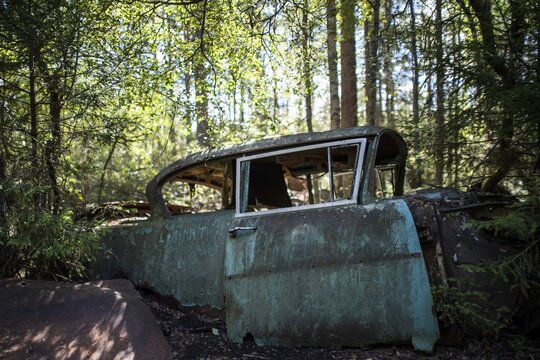 Ancient scrap car, Kyrk&ouml; Mosse car graveyard, Ryd, Tingsryd, Kronobergs l&auml;n, Sweden