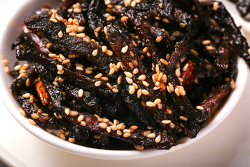 Chifeng Braised Seaweed with Sesame Seeds and Spicy Chili