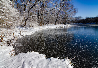 649-80 Ice Crystal River