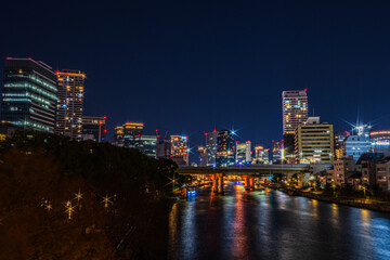 Naklejka premium 都市夜景