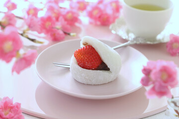 おひな祭り　いちご大福