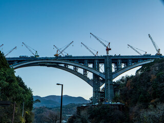 新東名高速道路河内川橋の建設