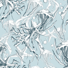 Fototapeta premium Hand drawn seamless pattern with jellyfish, seaweed, starfish, and coral. Underwater life line art graphic illustration for design. Print on a blue background