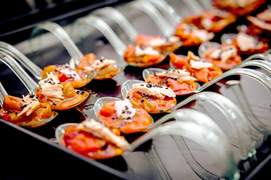 Tuna belly with peppers in elegant culinary presentation