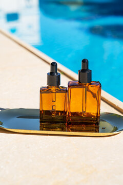 Amber dropper bottles for after sun care