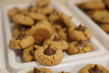 chocolate chip cookies