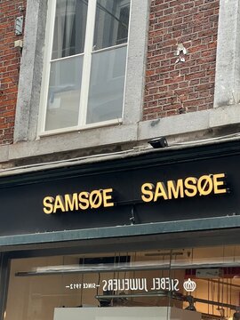 Maastricht, Netherlands
May 1, 2025
Samsoe Samsoe