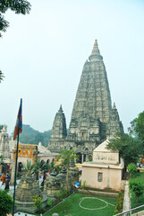 Overview of Mahabodhi Temple Complex, outstanding landmark at the India, It is an important pilgrimage destination, hosting daily rituals, prayers, and festivals
