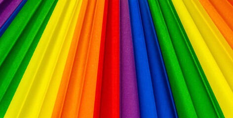 Regenbogenf&auml;cher