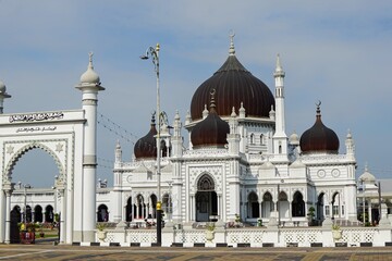 Obraz premium Masjid Zahir – Iconic Mosque in Alor Setar, Kedah, Malaysia