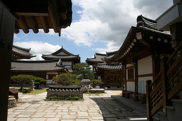 Naklejka premium Korean Traditional Buildings with Garden Courtyard in Clear Weather, Gyeongju, Korea