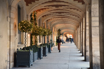 Galerie d&eacute;cor&eacute;e &agrave; No&euml;l &agrave; Paris