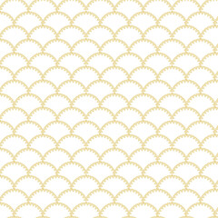 ハートのスカラップ模様のシームレスパターン（ホワイト）ー 小さなゴールドののハートを連ねた上品なスカラップ柄。デザインペーパー、マスキングテープ、マスキングシールブック、フレークシール、手帳デコ素材、ノート表紙、ハンカチ、箸、マグカップ、皿、キッチンクロス、キッチン雑貨、ポーチ等に最適。バレンタインにも。