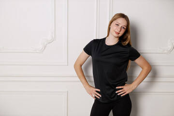 Homemade splits of a Caucasian woman or teenage girl