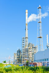 Obraz premium Industrial architectural landscape of CNOOC Oriental Petrochemical loading station in Dongfang, Hainan, China