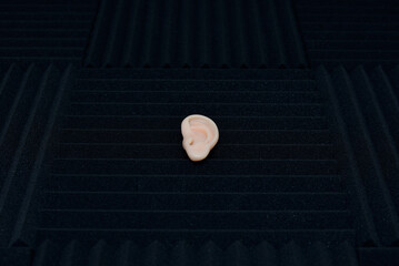 Mousse isolante son, &eacute;couter, oreille