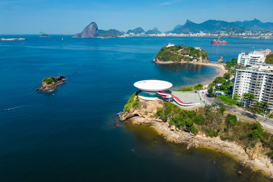 Niteroi, Brazil - September 21, 2025: Oscar Niemeyer's Niteroi Contemporary Art Museum aerial view, one of the masterpiece of modern architecture, built in 1996 on the coastal rock with a scenic view.