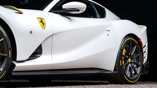 Scottsdale, AZ, USA
December 16, 2025
2022 Ferrari 812 Competizione
