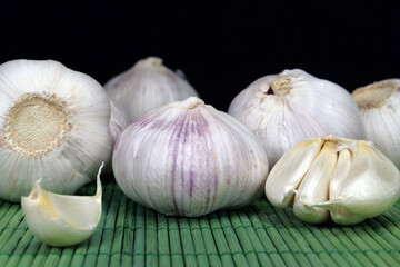 Garlic - very healthy product with many beneficial properties for health