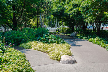 Pocket landscape park in Toronto, Ontario, Canada © jun