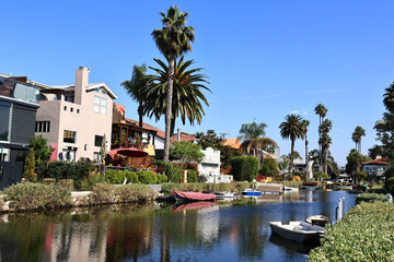 Obraz premium Venice Canals, historic canal district in the Venice neighborhood of Los Angeles, California