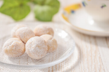 ティータイムのお菓子スノーボール　クッキー 　Snowball Cookies for Tea Time