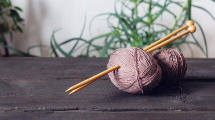 Threads and knitting needles