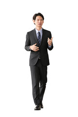 スーツ姿の男性ビジネスマン・全身（背景透過PNG）