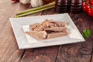 Canned tuna fish fillet pieces