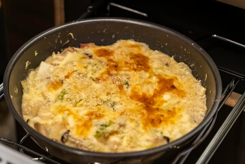 焼き立てのグラタン